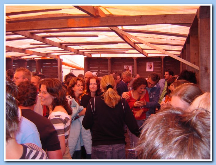 kermisborrel en tuin etc 067
